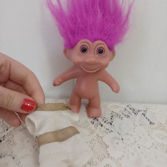 90's Troll Doll - Picture 7 of 9